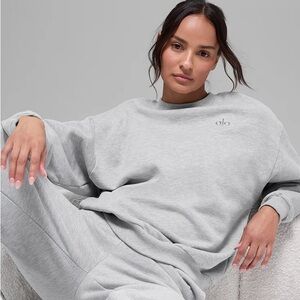 Alo Accolade Crew Neck Pullover